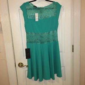 👗👗👗Brand new bebe dress in teal color👗👗👗